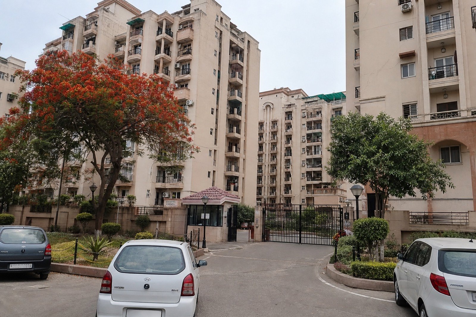 Premium property and interiors — Vaishno Devi Properties NCR — Sector 60 — view 1